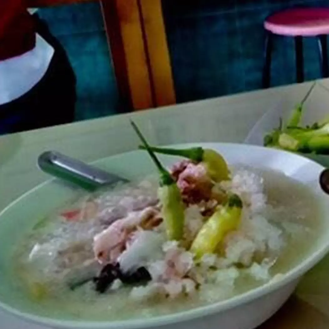 11 Penampakan nyeleneh es buah ini bikin nggak nafsu makan