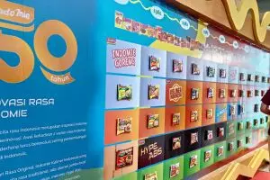 Rayakan separuh abad, mie instan ini gelar acara seru Kolaboramie