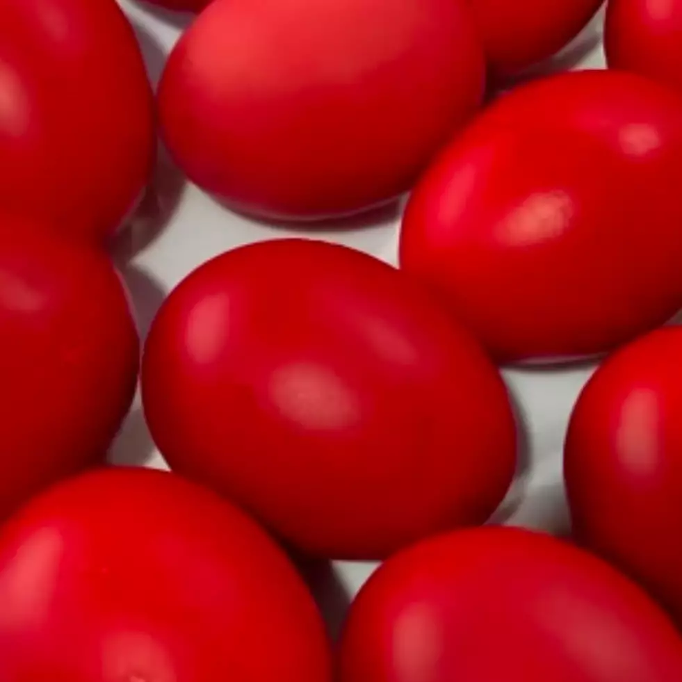 Trik bikin telur merah ulang tahun, cantik dan tidak lengket di tangan