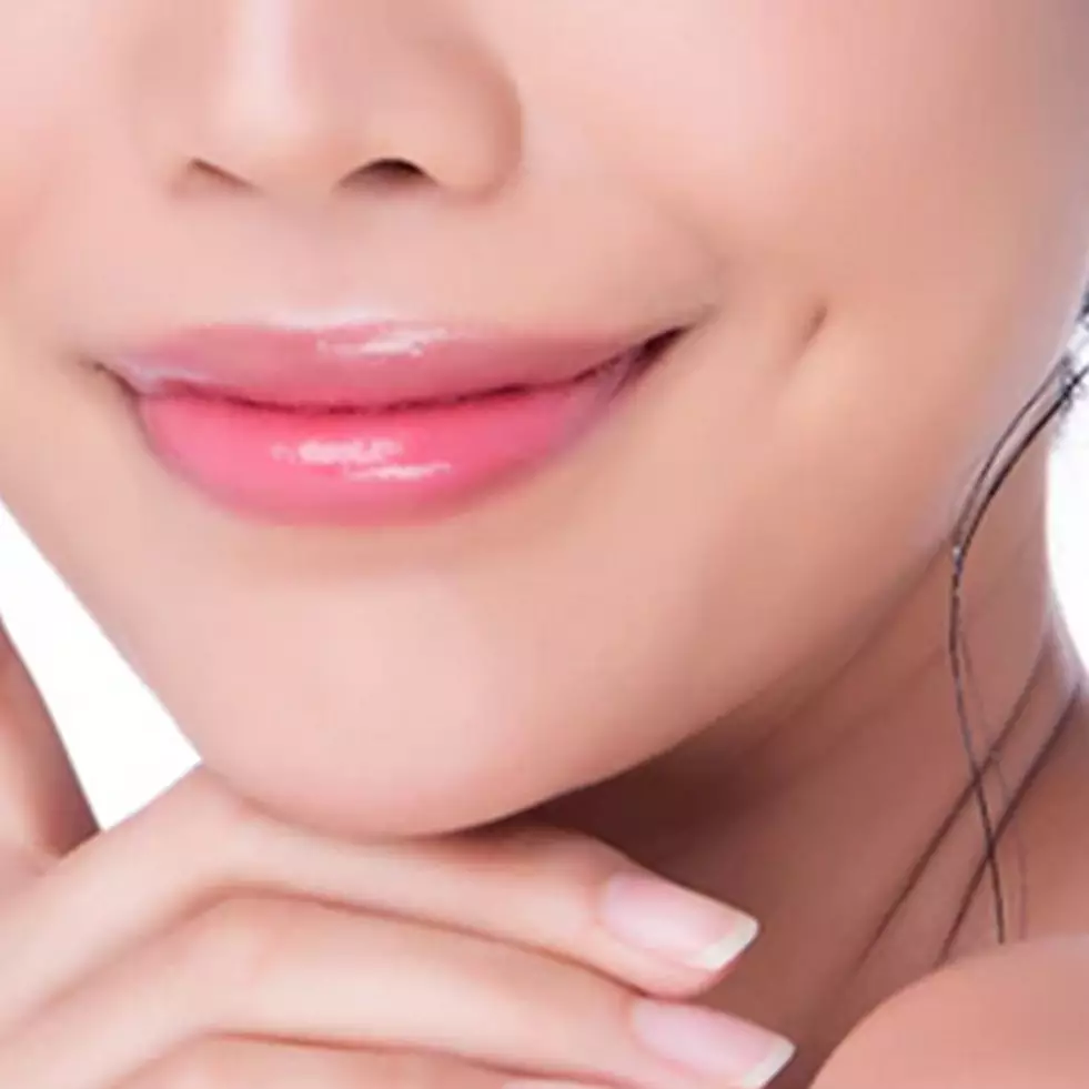 5 Tips membuat ombre lips ala Korea, cocok bagi pemula