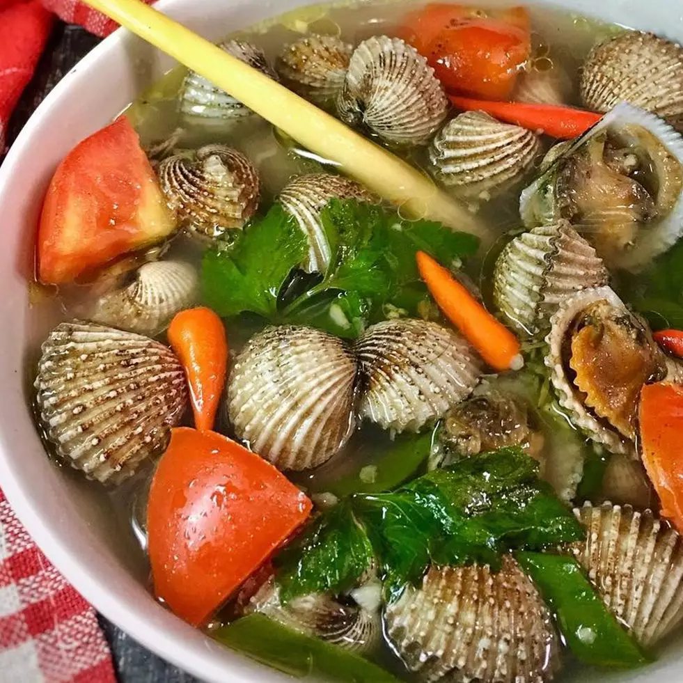 13 Resep olahan seafood berkuah, nikmat dan bumbunya nendang