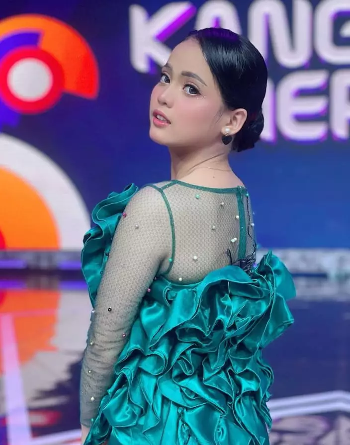 klarifikasi Putri Isnari © 2022 berbagai sumber klarifikasi Putri Isnari © 2022 berbagai sumber