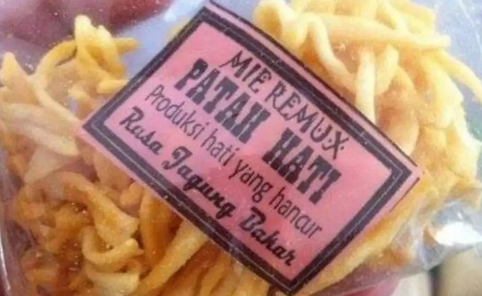 Tulisan kocak di kemasan makanan Berbagai sumber Tulisan kocak di kemasan makanan Berbagai sumber