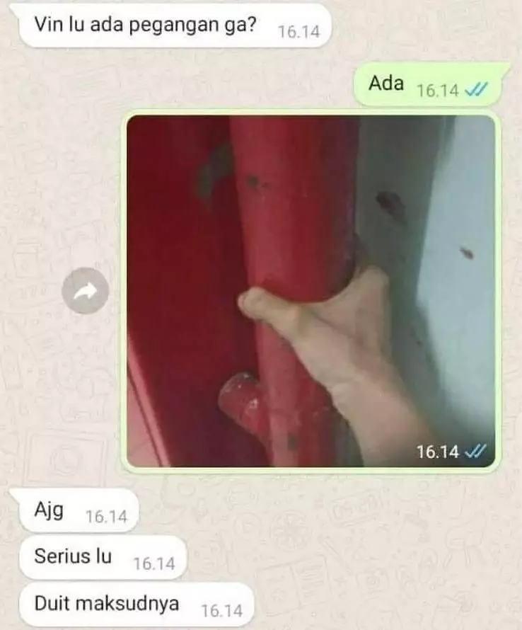 Chat menghindar dari teman pinjam duit © berbagai sumber Chat menghindar dari teman pinjam duit © berbagai sumber