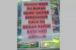 13 Potret tulisan peringatan di minimarket ini bikin garuk kepala