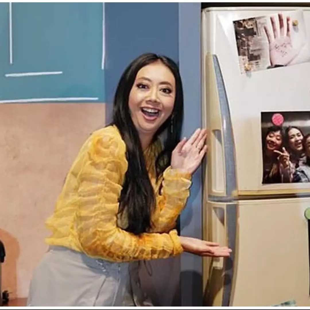 Perjuangan Asri Welas agar anak sembuh dari katarak, inspiratif