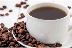 Cara membuat kopi hitam yang aman buat lambung, pakai tepung beras