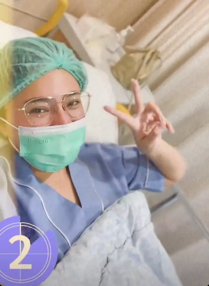 Marshanda operasi tumor payudara © 2022 brilio.net