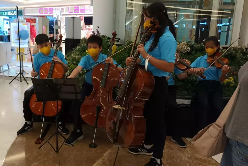 Menggali potensi anak © 2022 brilio.net Menggali potensi anak © 2022 brilio.net