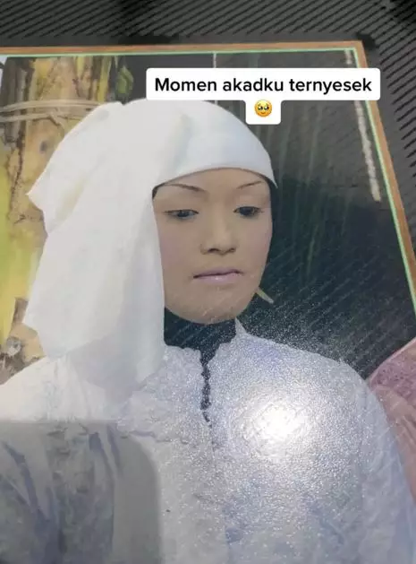 Wanita ini bagikan pengalaman makeup akadnya 8 tahun lalu TikTok Wanita ini bagikan pengalaman makeup akadnya 8 tahun lalu TikTok