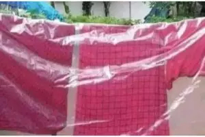 13 Potret nyeleneh orang jemur pakaian ini bikin geleng-geleng kepala