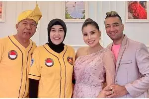 9 Momen pertemuan Kiwil dengan mantan istrinya, menuai pujian warganet