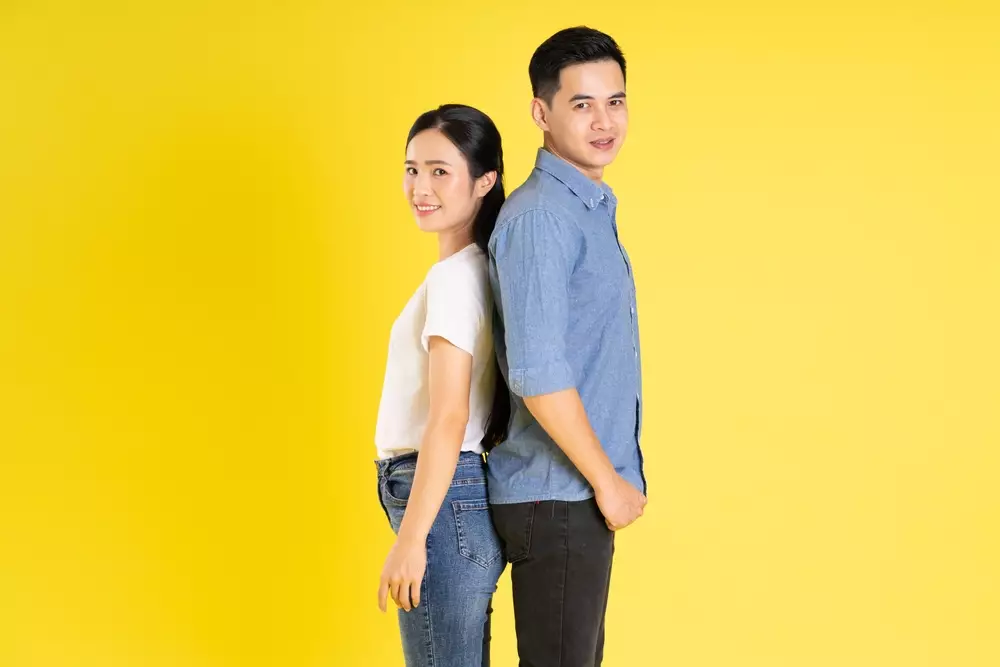 foto prewedding ala poster © berbagai sumber foto prewedding ala poster © berbagai sumber