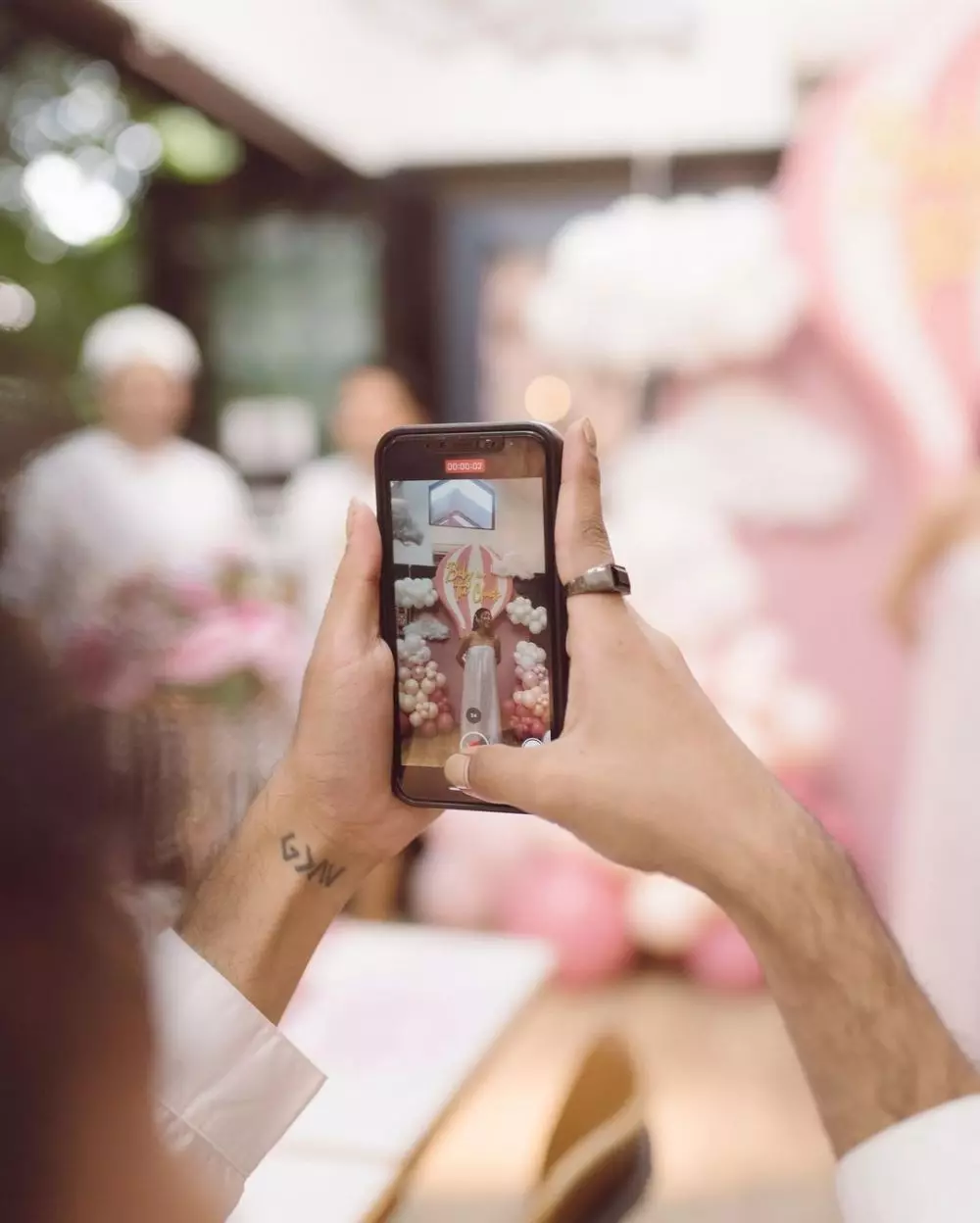 momen baby shower canti tachril © instagram