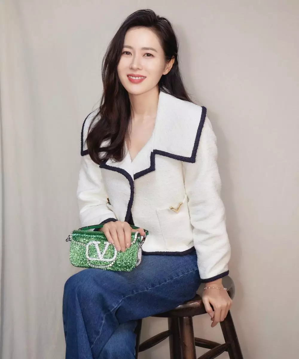 son ye-jin melahirkan anak laki-laki © instagram son ye-jin melahirkan anak laki-laki © instagram