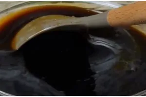 5 Cara bikin sirup gula merah ala rumahan yang kental dan antigagal