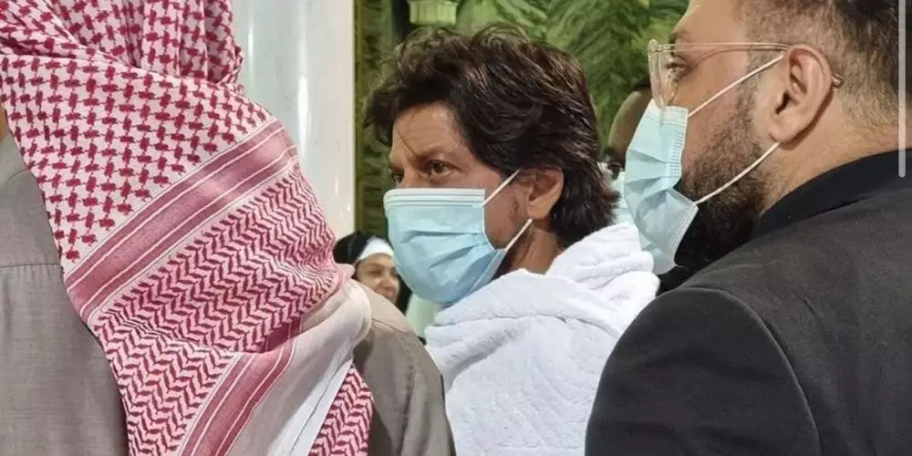 Shah Rukh Khan umrah © 2022 brilio.net Shah Rukh Khan umrah © 2022 brilio.net