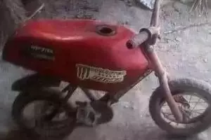 15 Modifikasi sepeda jadi motor, bikin heran orang di jalan