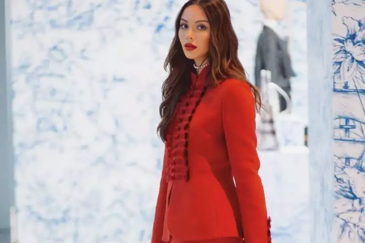 Pesona 5 seleb hadiri acara Dior Jakarta, aura Dian Sastro kian terpancar