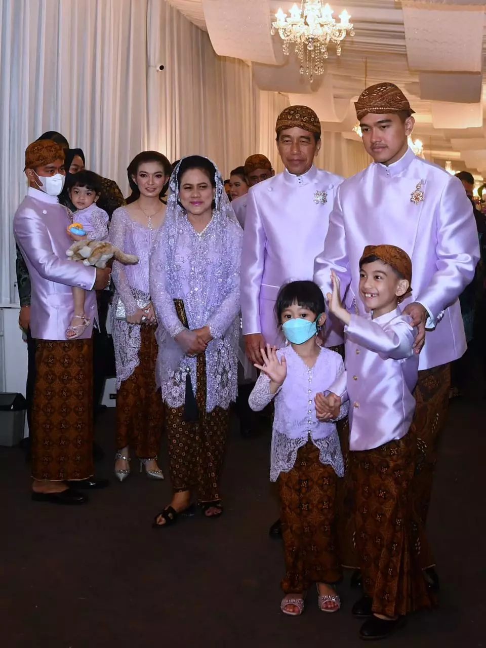 Cerita menggemaskan Jan Ethes ikuti midodareni di rumah Erina Gudono © 2022 brilio.net