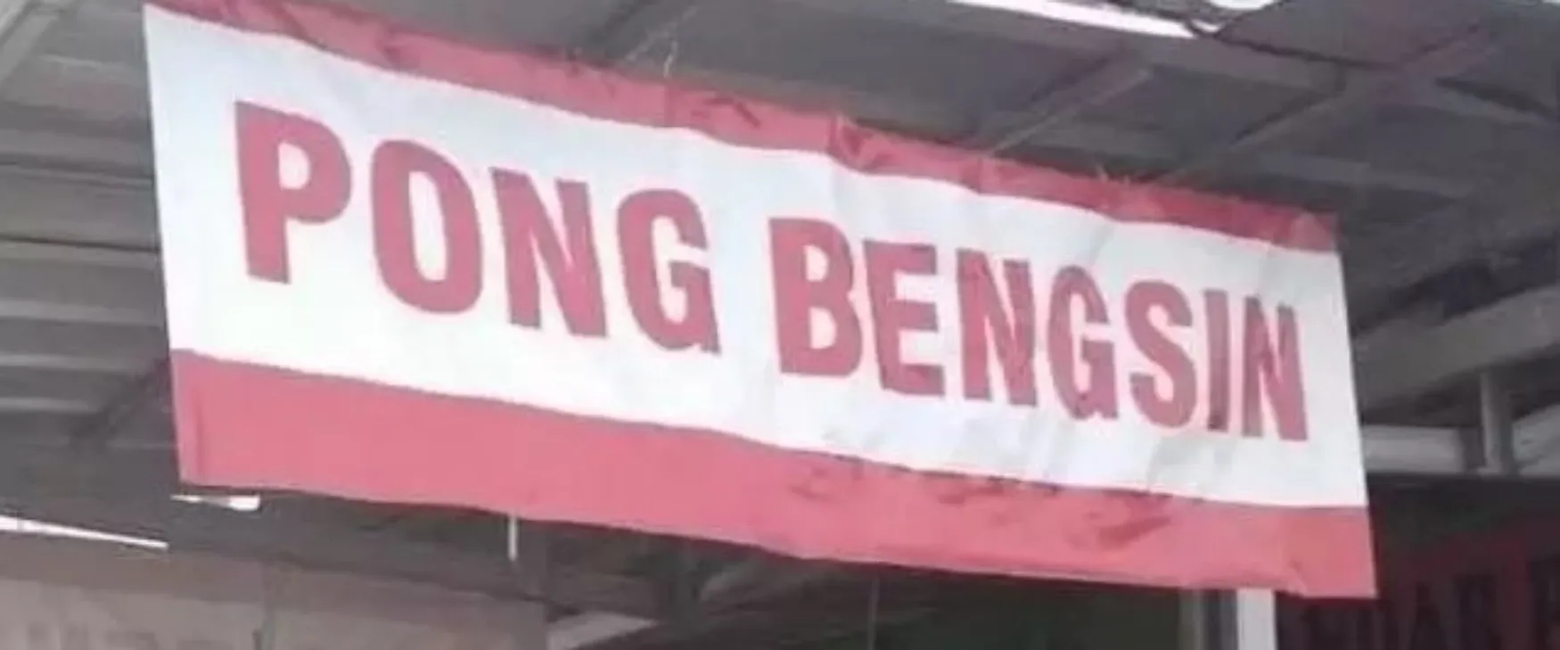 11 Tulisan typo di penjual bensin ini bikin gagal paham, sengaja dipelesetin?