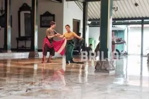 Mangkunegaran ciptakan tarian baru untuk pernikahan Kaesang-Erina, penuh makna dan filosofi