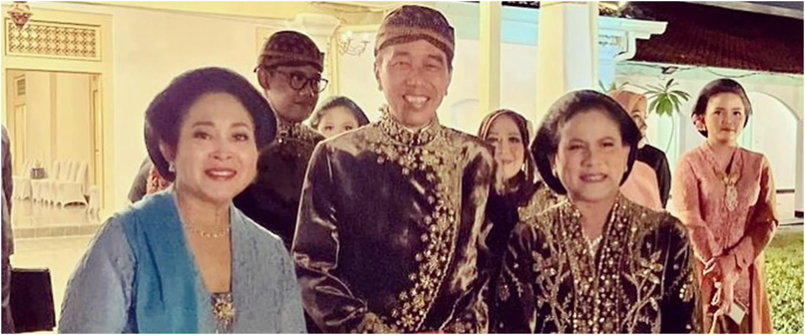 7 Potret Titiek Soeharto di ngunduh mantu Kaesang-Erina, tampil ayu hingga dipuji awet muda