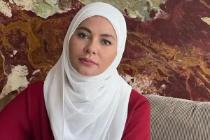 Miliki wajah awet muda di usia 42 tahun, yuk intip 5 perawatan kulit Meisya Siregar