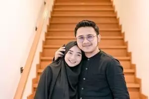 Potret 9 pasangan seleb cinlok di ajang pencarian bakat, Yadi dan Wiranti DA 5 berawal pinjam barang