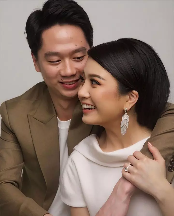 Kevin Sanjaya dan Valencia Tanosoedibjo prewedding  © 2022 brilio.net Kevin Sanjaya dan Valencia Tanosoedibjo prewedding  © 2022 brilio.net