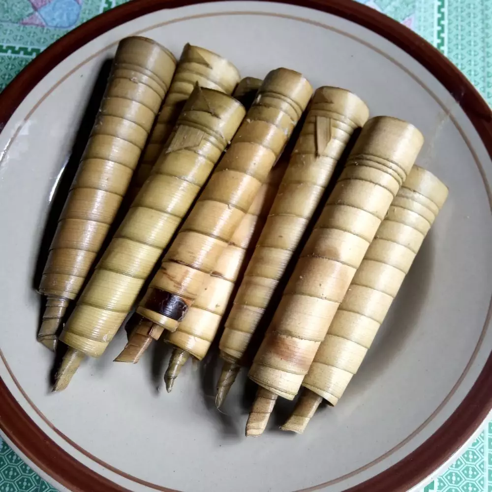 Kue clorot Purworejo © 2022 brilio.net Kue clorot Purworejo © 2022 brilio.net