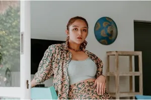 10 Makanan dihindari Siti Badriah, bantu tubuh langsing kembali usai melahirkan