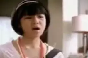 Bintang iklan produk penyedap rasa kini jadi istri presenter kondang, intip 11 transformasinya