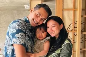 Rayakan ulang tahun pernikahan ke-9 dengan Jonas Rivanno, Asmirandah ungkap mau punya anak lagi?
