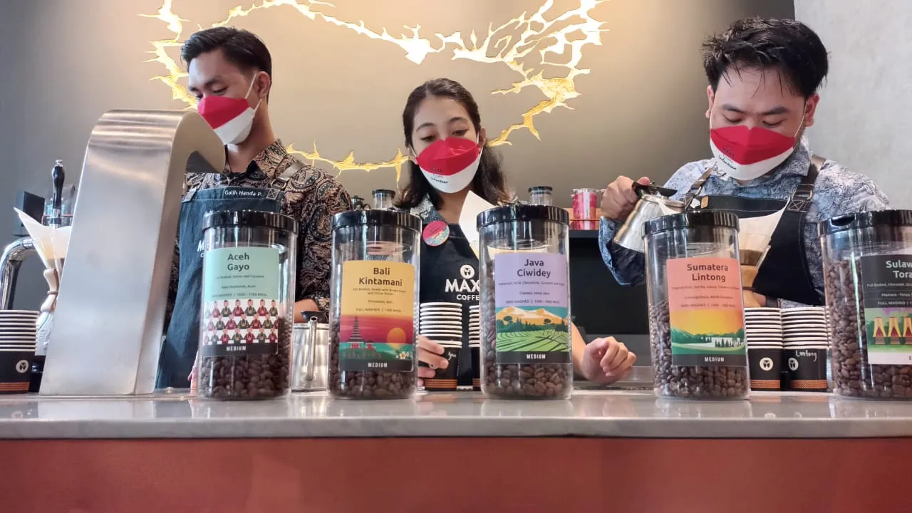 Puluhan petani kopi Indonesia menanti hasil kompetisi kopi paling prestisius di dunia
