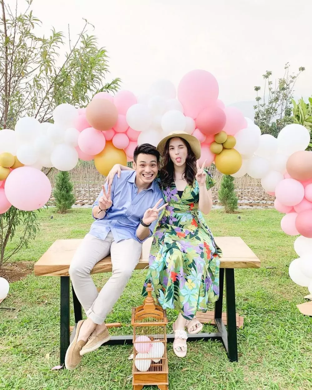 OOTD Chelsea Islan dengan dress simpel © berbagai sumber