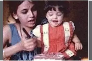 Gadis kecil di foto ini kini jadi artis termahal India, intip 11 potret terkininya