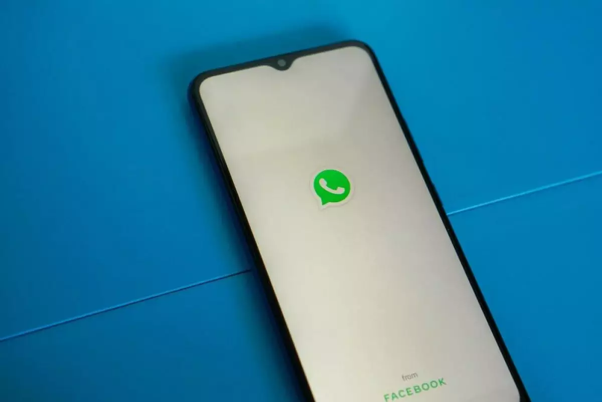 Cara memindahkan nomor WhatsApp lama ke smartphone baru, semua riwayat chat bisa diakses dengan mudah