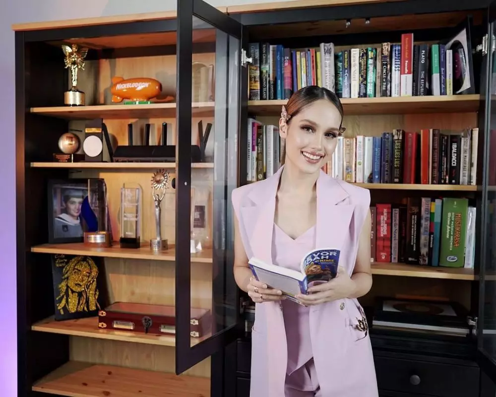 Cinta Laura ungkap alasan tegas belum mau menikah Instagram