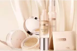 YOU NoutriWear+ Series, pilihan sempurna makeup sekaligus skincare