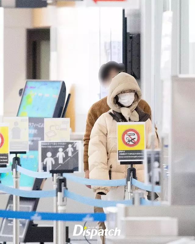 Lee Jong-suk dan IU pacaran © berbagai sumber