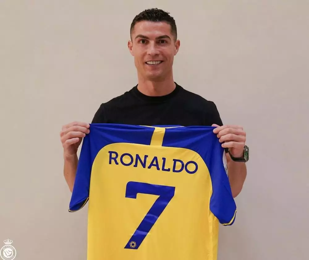 Ronaldo resmi diboyong ke klub Arab Saudi Twitter Ronaldo resmi diboyong ke klub Arab Saudi Twitter