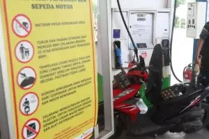 Aturan baru BBM 1 Januari 2023: Pemerintah larang jual premium