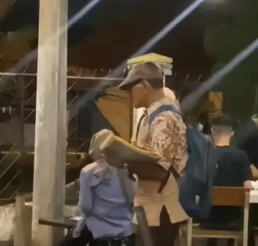 Kisah pilu kakek penjual map © 2023 brilio.net