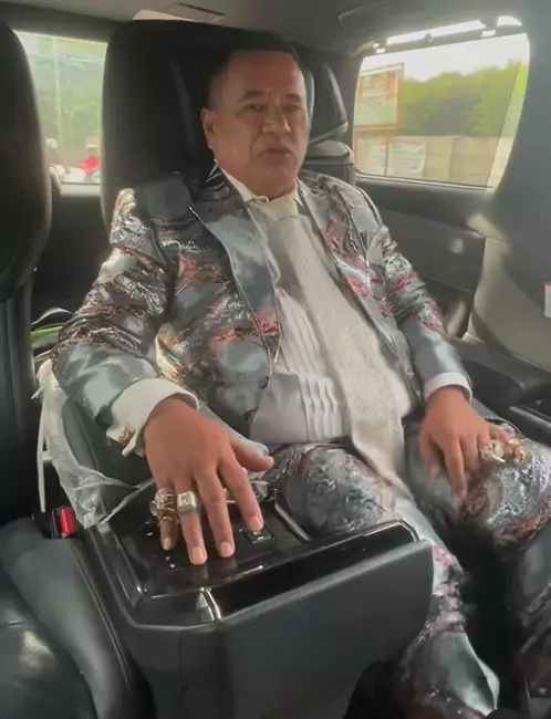 alasan venna melinda minta hotman paris jadi kuasa hukumnya © berbagai sumber alasan venna melinda minta hotman paris jadi kuasa hukumnya © berbagai sumber