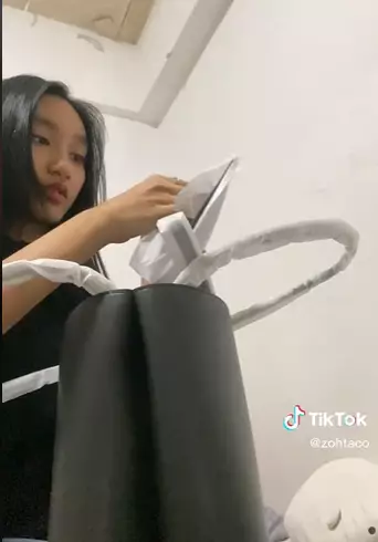 Remaja ini viral gegara unboxing tas © 2023 brilio.net