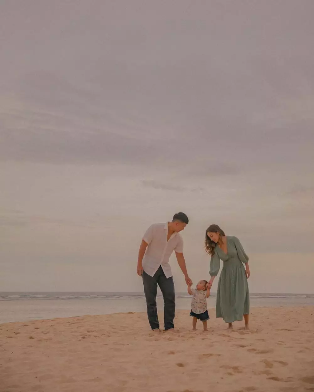 Indra ogah ajak anak naik jetski © Instagram