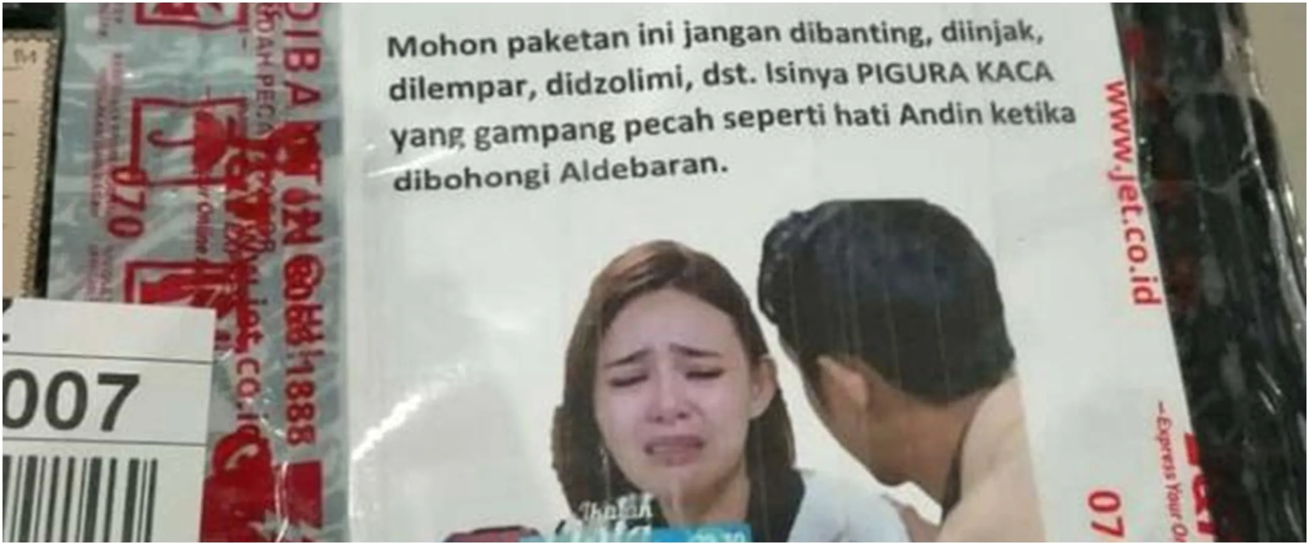 15 Tulisan lucu imbauan untuk kurir paket ini bikin ketar-ketir, jangan dibanting sih