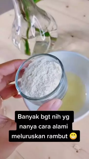 Cara meluruskan rambut secara alami pakai 2 bahan dapur TikTok Cara meluruskan rambut secara alami pakai 2 bahan dapur TikTok