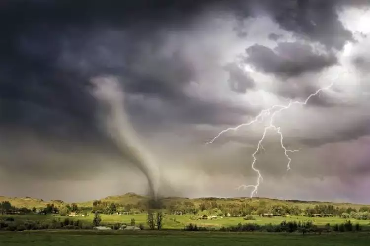 11 Arti mimpi tentang badai dan penjelasannya, sering dianggap mengerikan